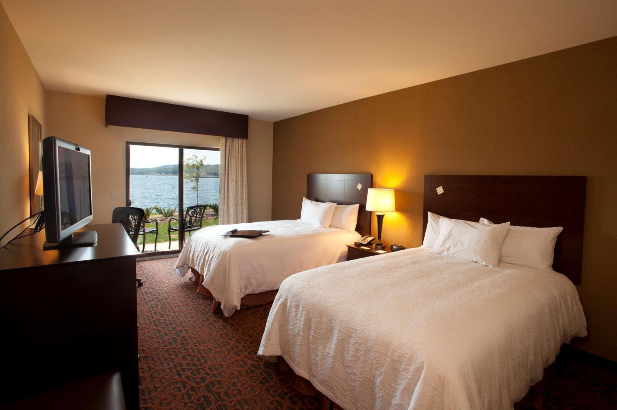 Hampton Inn Marquette-Waterfront Ngoại thất bức ảnh