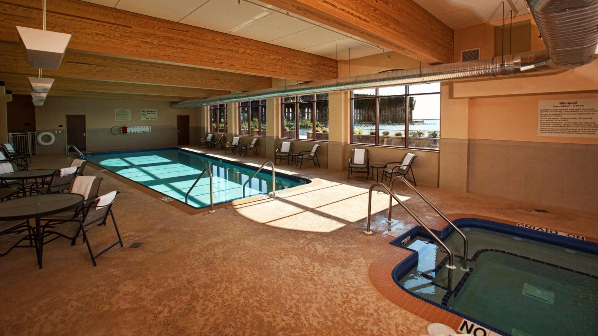 Hampton Inn Marquette-Waterfront Ngoại thất bức ảnh